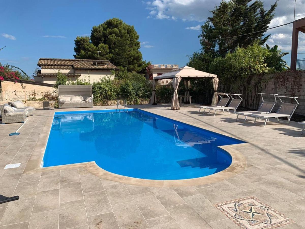 La Perla Blu Di Fontane Bianche Villa Exterior photo